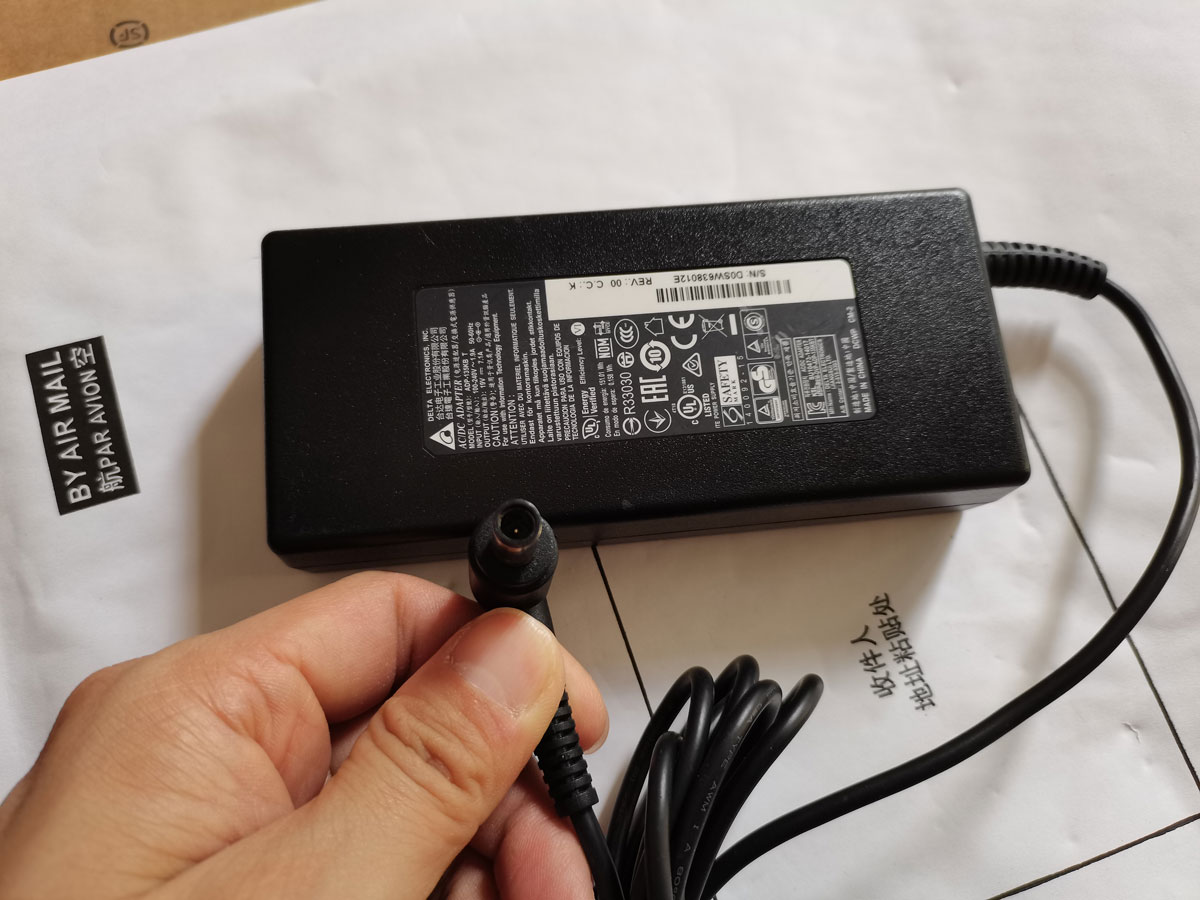 NEW OEM Delta 19V 7.1A 135W AD - Pc Gaming News recension och pris