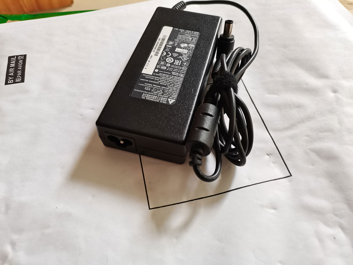 NEW OEM Delta 19V 7.1A 135W AD - Pc Gaming News recension och pris